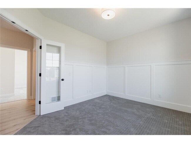 Building Photo - 4817 127th Cir NE