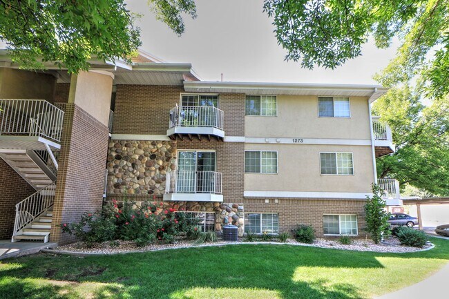 Primary Photo - 3 Bed Provo Condo