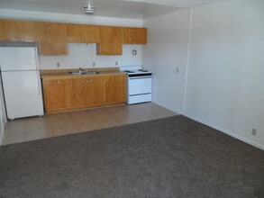 Building Photo - Affordable 1 Bedroom Condo in Central Las Vegas