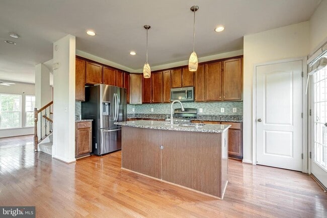 Building Photo - 22571 Highcroft Terrace