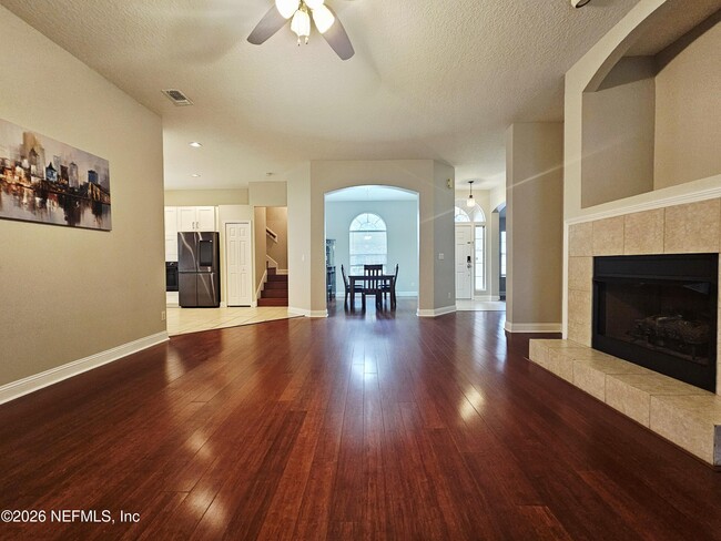 Building Photo - 5891 Green Pond Dr