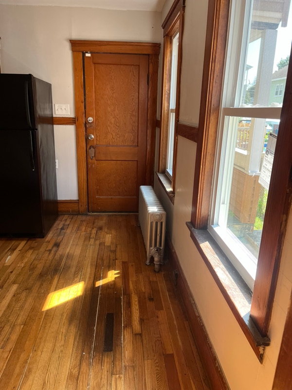 Building Photo - 117 Perry Ave