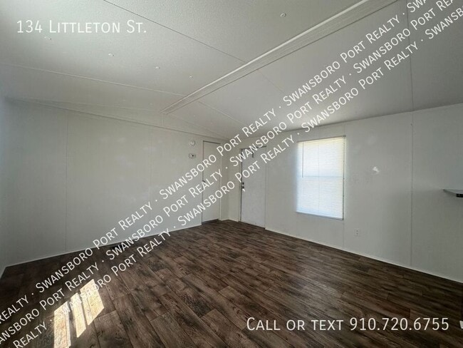 Building Photo - 134 Littleton St