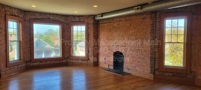 Building Photo - 50 Westminster St