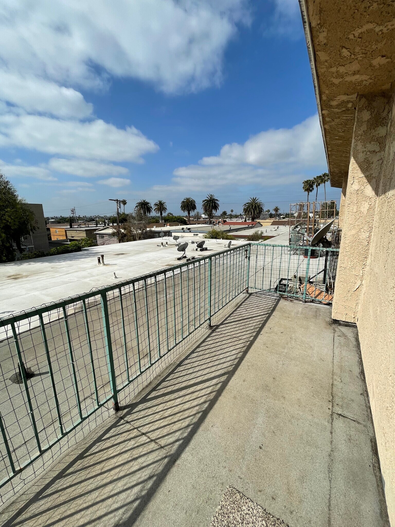 Building Photo - 3725 Glendon Ave