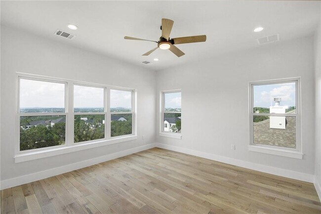 Building Photo - 14909 Texas St
