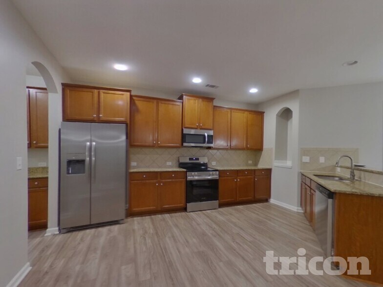 Building Photo - 2017 Rockycreek Ln