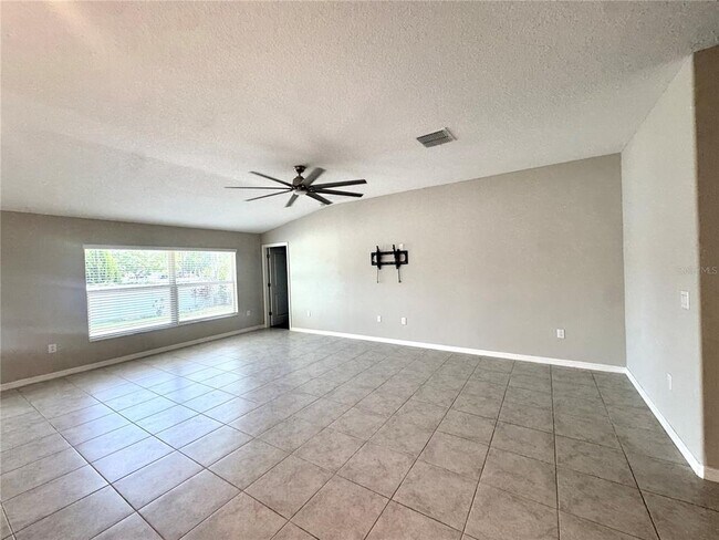 Building Photo - 929 Anchor Bend Dr