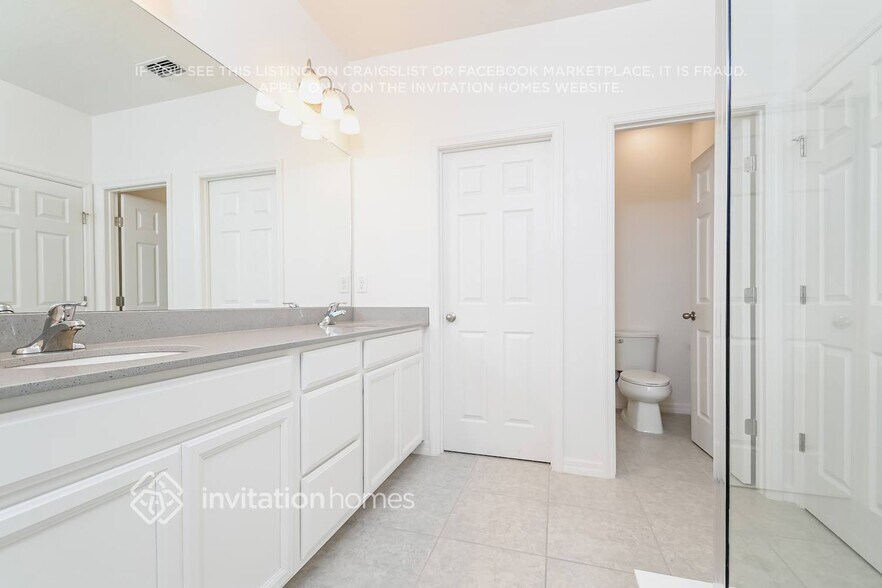 Building Photo - 6242 Camino Dr