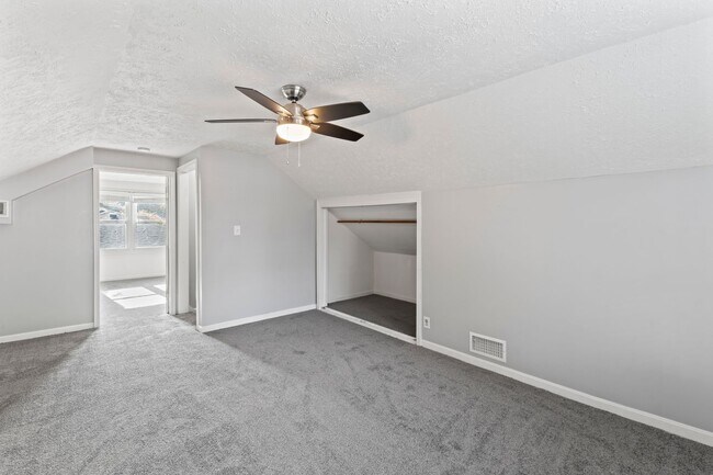 Building Photo - 4227 Hillbrook Dr