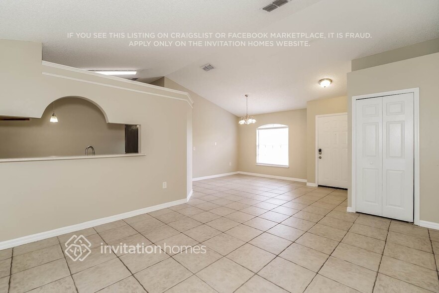 Building Photo - 6410 Golfview Ave