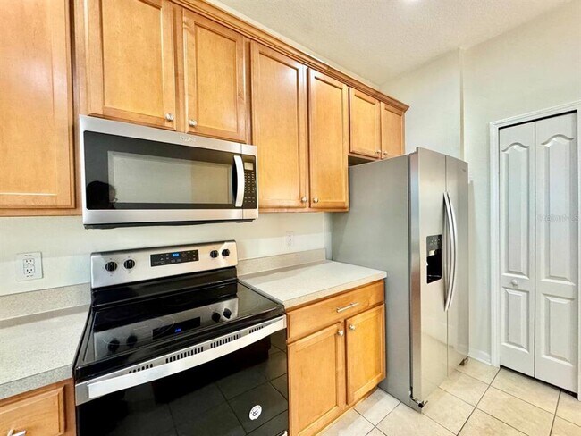 Building Photo - 10545 Shady Falls Ct