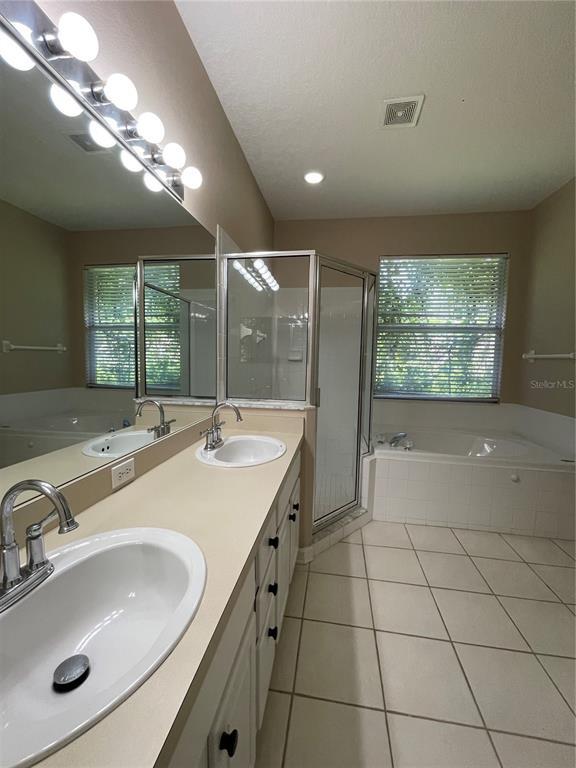 Building Photo - 5652 Rockfield Loop