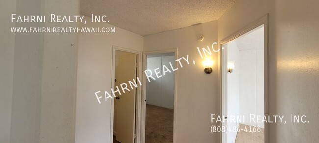 Building Photo - "Woodlawn Terrace" Melemanu 2 Bedroom, 1 B...