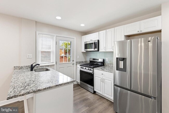 Building Photo - 8130 Kirkwall Ct