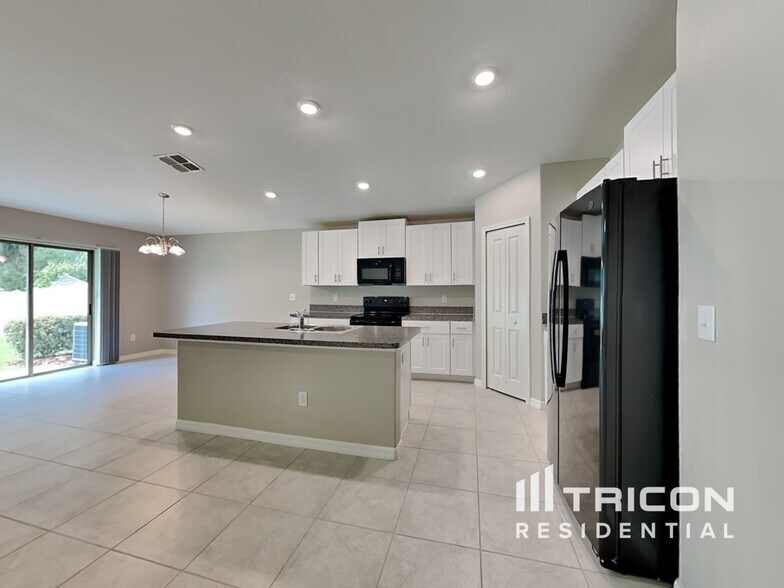 Building Photo - 4128 Salt Springs Ln