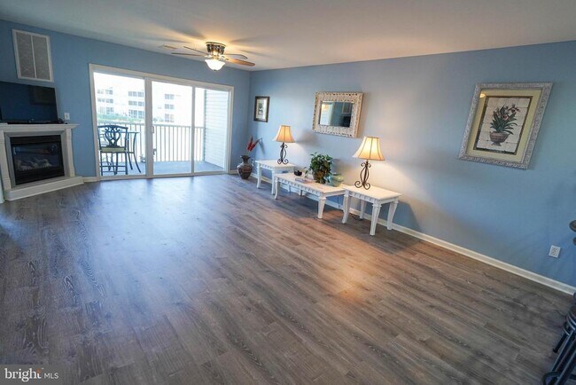 Building Photo - 37182 Harbor Dr