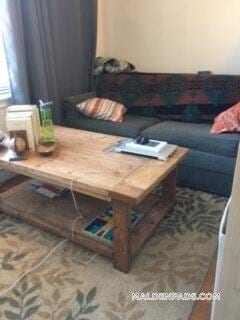 Building Photo - 17-19 Washington St.