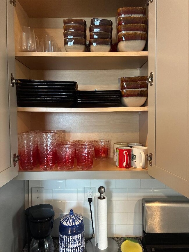 Building Photo - 830 Quaint Parish Cir