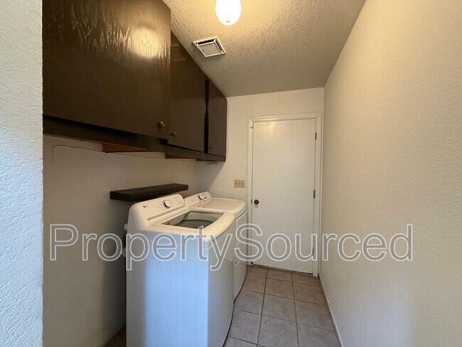 Building Photo - 1444 Snead Ct