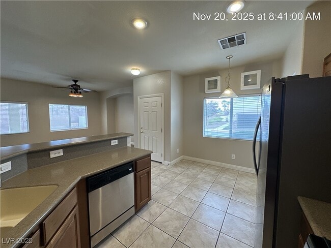 Building Photo - 1143 Heavenly Harvest Pl