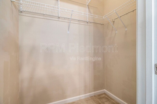 Building Photo - 5300 Peachtree Rd