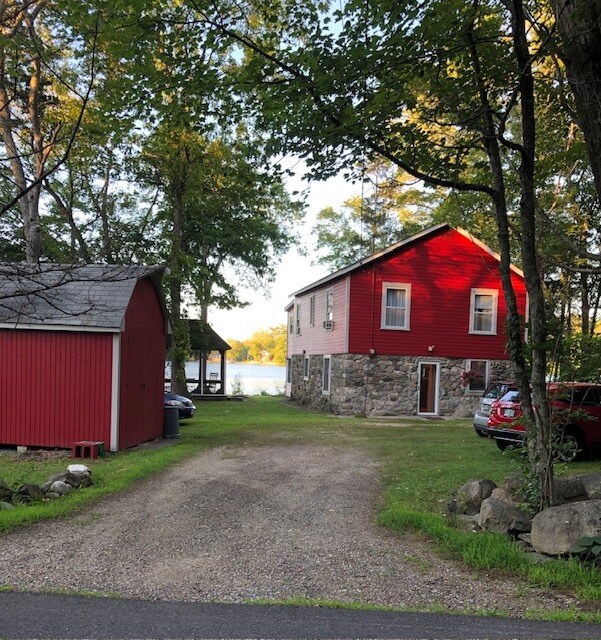 Building Photo - 38 Bumpy Ln