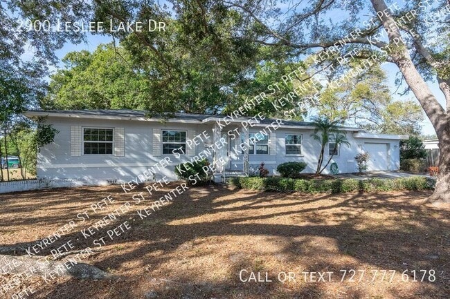 Building Photo - 2900 Leslee Lake Dr N