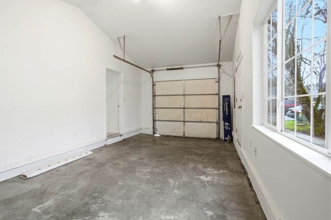 Building Photo - 3 Bedroom Home on a Corner Lot