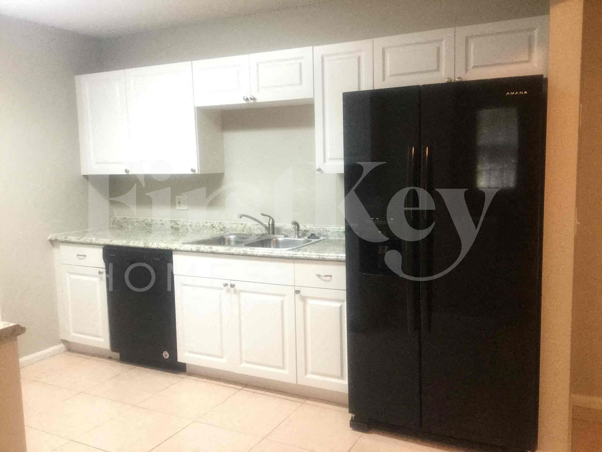 Building Photo - 3637 Ave Montresor