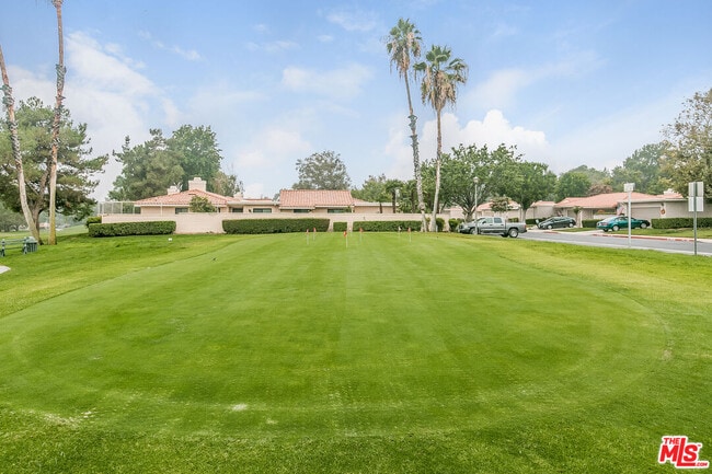 Building Photo - 851 Pebble Beach Dr