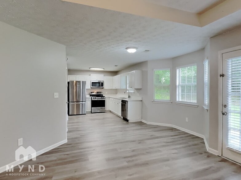 Building Photo - 211 Nicki Ct