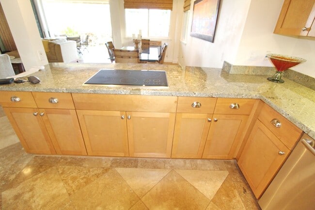 Building Photo - 2026 Kai Malu in Wailea? Nicely Furnished ...