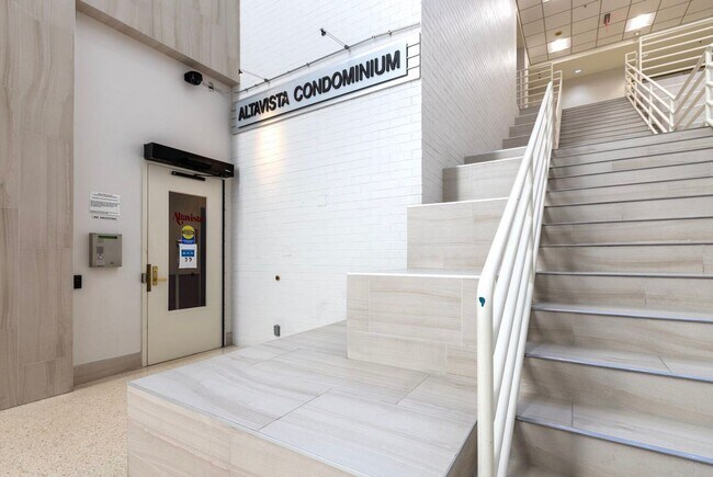 Building Photo - Direct Indoor Access to Ballston Metro with this Luxury 1 Bedroom 1 Bath Condo in Beautiful Alta ...