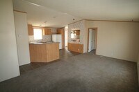 Building Photo - 110 White Oak Dr