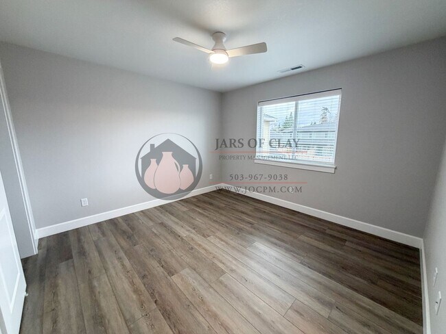 Building Photo - 1329/1331 #2023-LL765