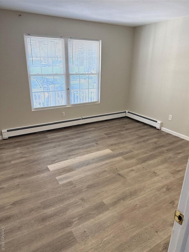 Building Photo - 25 Brightside Ave