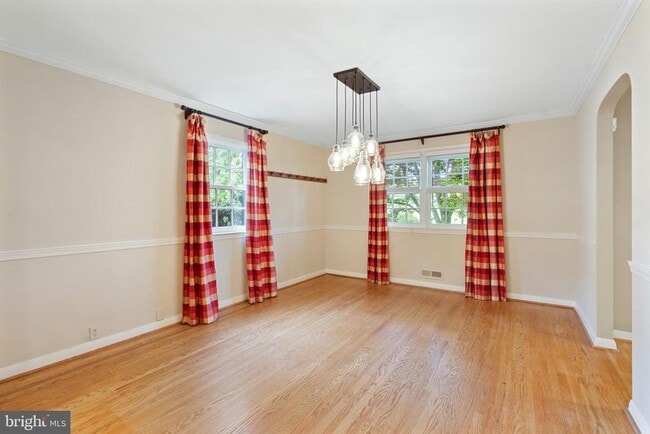 Building Photo - 120 Walker Rd