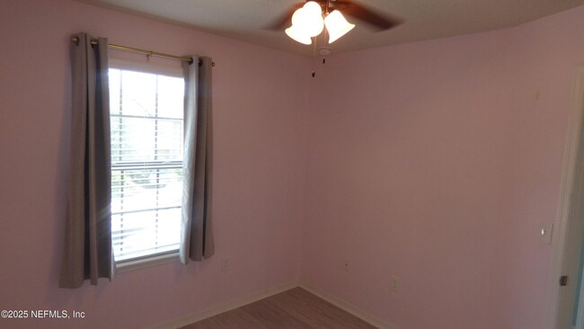 Building Photo - 7013 Coldwater Dr