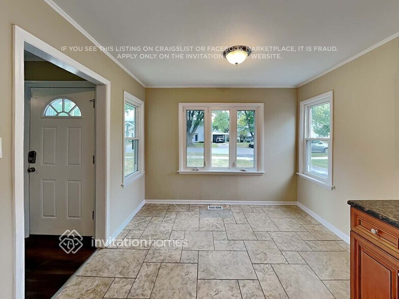 Building Photo - 9243 S 49th Ct