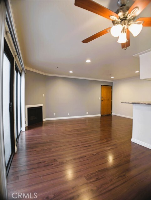 Building Photo - 11162 Camarillo St