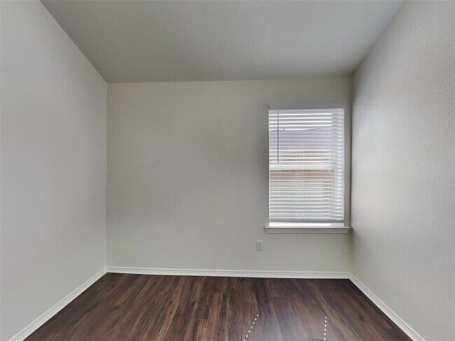 Building Photo - 7007 Casita Dr