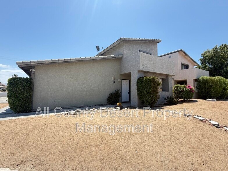 Building Photo - 32530 Canyon Vista Rd