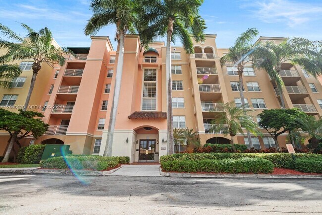 Building Photo - 19655 E Country Club Dr