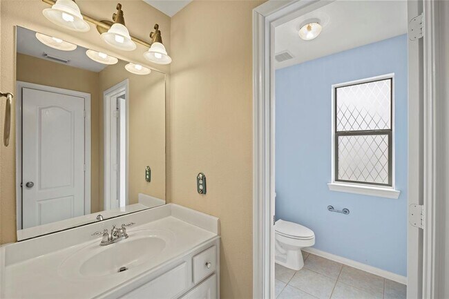 Building Photo - 11812 Sea Shadow Bend