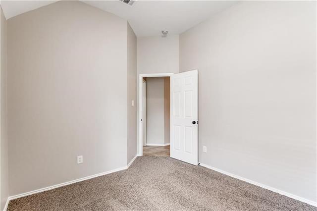 Building Photo - 12621 Greenhaven Dr