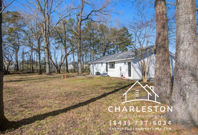 Building Photo - 605 Michigan Ct