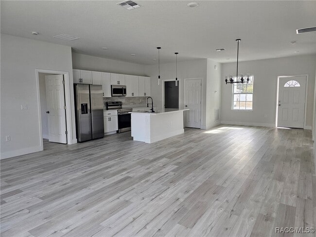 Building Photo - 4479 SW 170th Street Rd