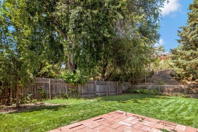 Building Photo - 3 Bedroom home in Eagle with ADU _ Pets We...