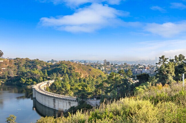 Building Photo - 2700 Cahuenga Blvd